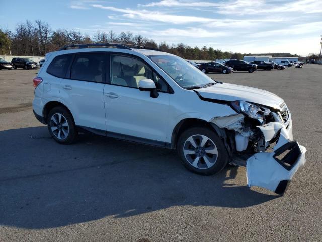 Photo 4 from auction – 2017 SUBARU FORESTER 2 with VIN JF2SJAEC4HH593732