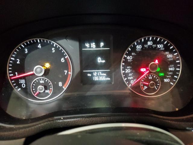 Photo 9 from auction – 2014 VOLKSWAGEN PASSAT S with VIN 1VWAT7A33EC096707
