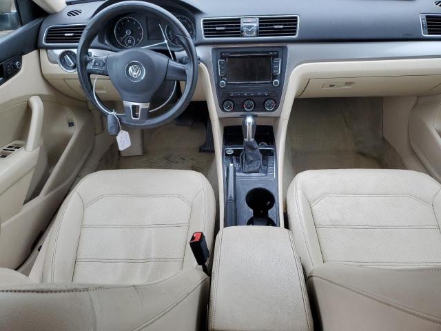 Photo 8 from auction – 2015 VOLKSWAGEN PASSAT S with VIN 1VWAT7A37FC081967