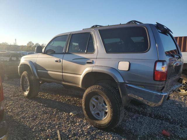 Photo 2 from auction – 2002 TOYOTA 4RUNNER SR with VIN JT3GN86R520236798