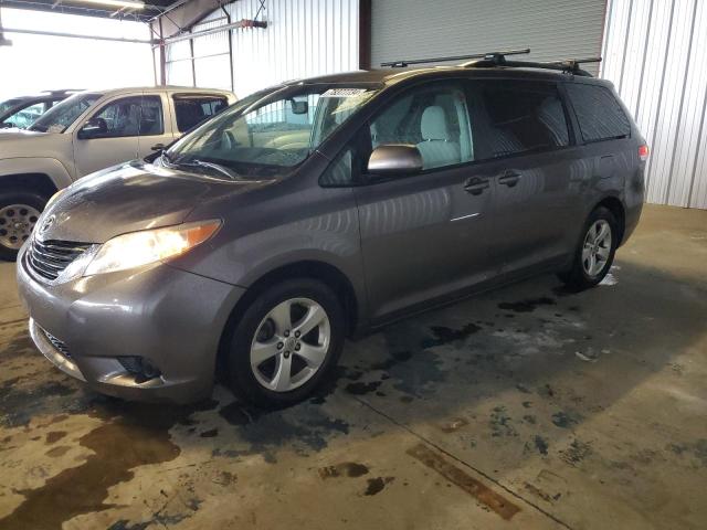 TOYOTA SIENNA LE 2013 с VIN 5TDKK3DC8DS372262 - Фото с аукциона