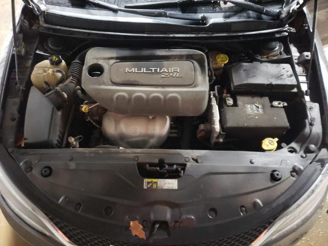 Photo 11 from auction – 2015 CHRYSLER 200 LIMITE with VIN 1C3CCCAB3FN759103