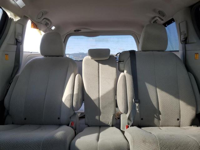 Photo 10 from auction – 2013 TOYOTA SIENNA LE with VIN 5TDKK3DC0DS355407