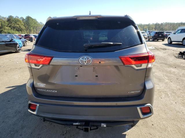 Photo 6 from auction – 2018 TOYOTA HIGHLANDER with VIN 5TDYZRFH8JS262874