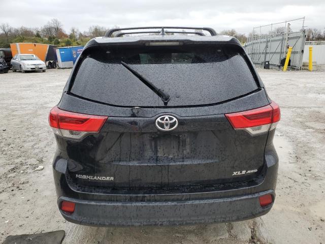 Photo 6 from auction – 2018 TOYOTA HIGHLANDER with VIN 5TDJZRFH1JS812451