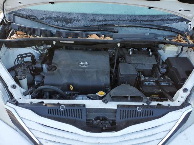 Photo 12 from auction – 2015 TOYOTA SIENNA LE with VIN 5TDKK3DC0FS580669
