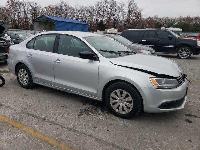 Photo 4 from auction – 2014 VOLKSWAGEN JETTA BASE with VIN 3VW2K7AJ5EM253836
