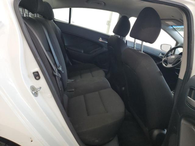 Photo 10 from auction – 2017 KIA FORTE LX with VIN 3KPFK4A71HE093251