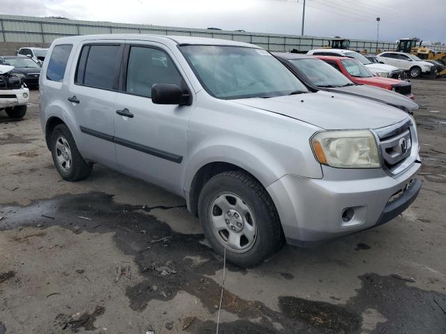 Zdjęcie 4 z aukcji – 2010 HONDA PILOT LX z VIN 5FNYF4H21AB030397