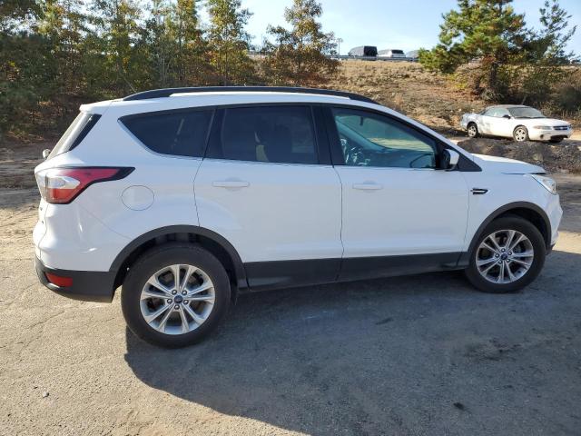 Photo 3 from auction – 2017 FORD ESCAPE SE with VIN 1FMCU0GD4HUE84927