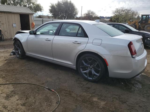 Photo 2 from auction – 2023 CHRYSLER 300 S with VIN 2C3CCABG2PH537645