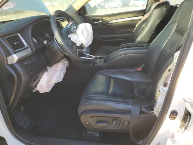 Photo 7 from auction – 2017 TOYOTA HIGHLANDER with VIN 5TDJZRFH8HS413885