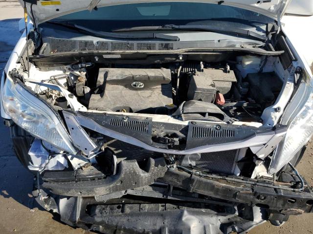 Photo 12 from auction – 2015 TOYOTA SIENNA XLE with VIN 5TDYK3DC7FS646483