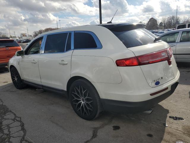 Photo 2 from auction – 2012 LINCOLN MKT with VIN 2LMHJ5AT5CBL51902