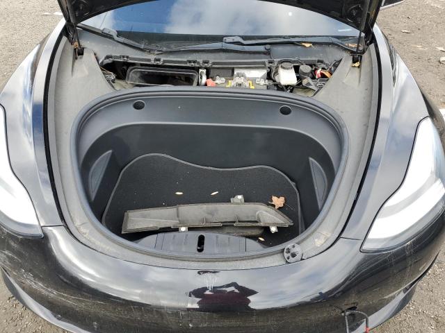 Photo 11 from auction – 2018 TESLA MODEL 3 with VIN 5YJ3E1EB6JF103523