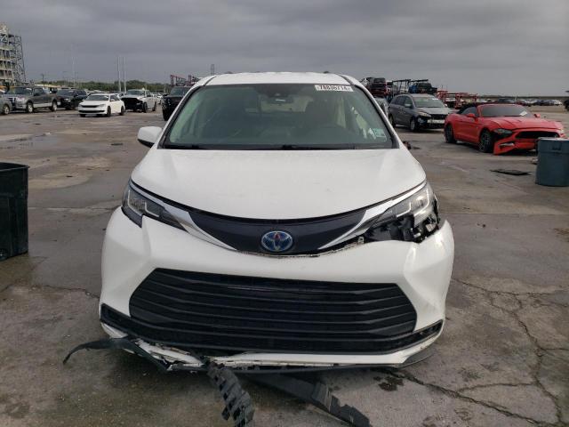 Photo 5 from auction – 2021 TOYOTA SIENNA LE with VIN 5TDKRKEC4MS061285