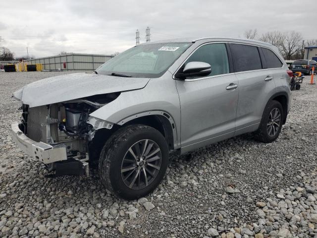 TOYOTA HIGHLANDER 2018 with VIN 5TDJZRFH8JS556048 - Photo from auction