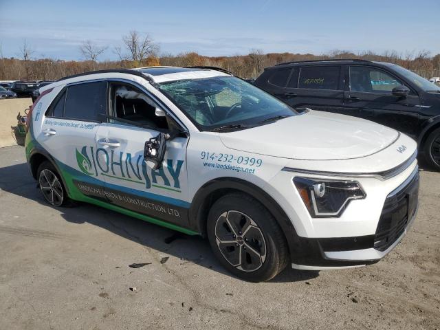Photo 4 from auction – 2023 KIA NIRO SX with VIN KNDCT3LE5P5067851