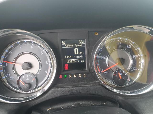 Photo 9 from auction – 2015 CHRYSLER TOWN & COU with VIN 2C4RC1BG4FR609265