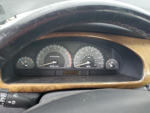 Снимка 9 от търг – 2004 JAGUAR S-TYPE R с VIN SAJEA03VX41N04180