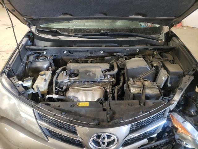 Photo 12 from auction – 2013 TOYOTA RAV4 XLE with VIN JTMRFREV2D5010374