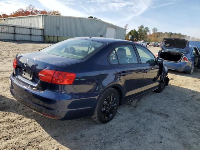 Photo 3 from auction – 2013 VOLKSWAGEN JETTA BASE with VIN 3VW2K7AJ5DM416144
