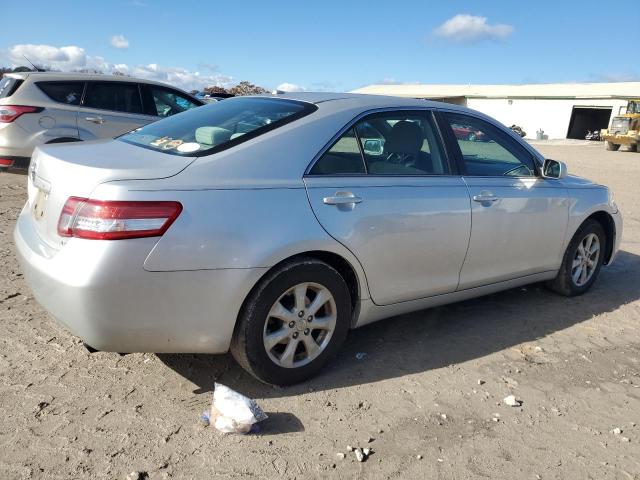 Фото 3 с аукциона – 2011 TOYOTA CAMRY BASE с VIN 4T1BF3EK5BU228764