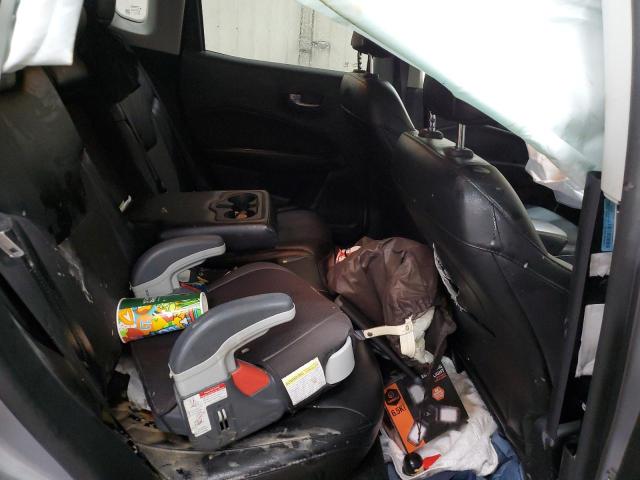 Photo 11 from auction – 2018 JEEP COMPASS LA with VIN 3C4NJDBB4JT402200