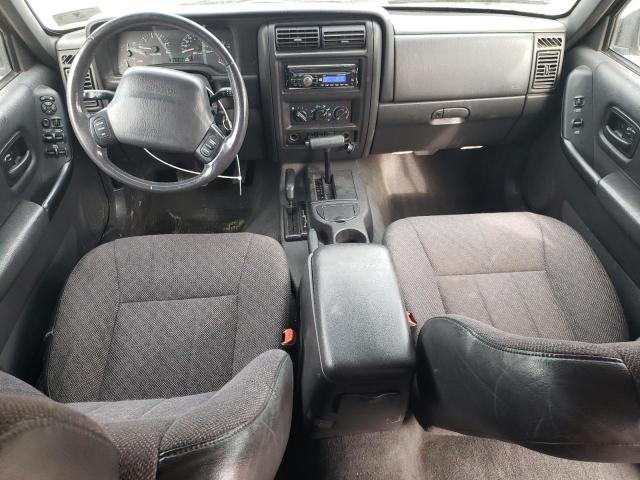 Photo 8 from auction – 2001 JEEP CHEROKEE C with VIN 1J4FF58S71L576951