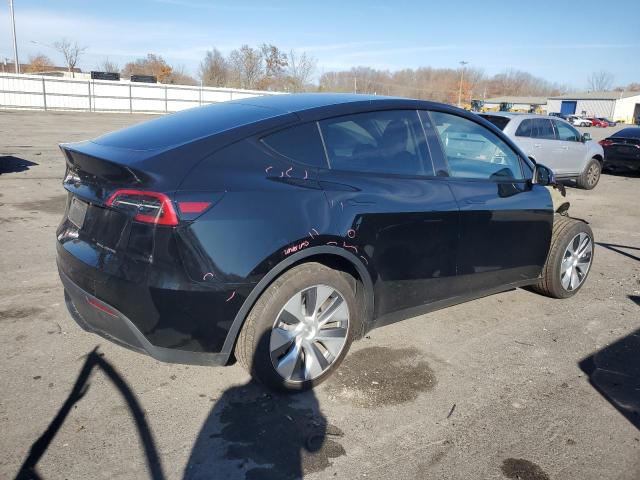 Photo 3 from auction – 2023 TESLA MODEL Y with VIN 7SAYGDEE8PA108582