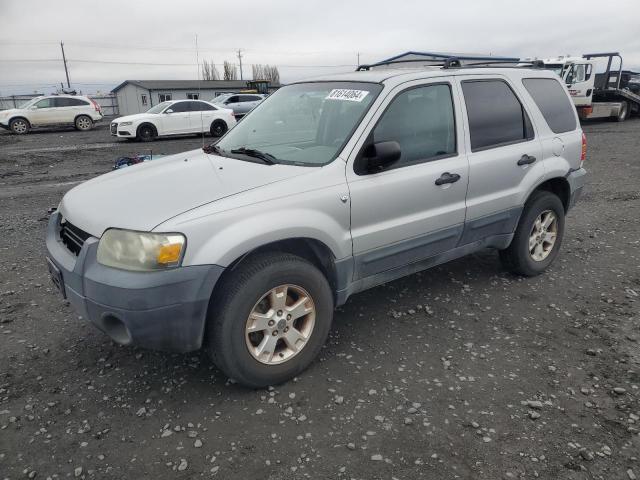 FORD ESCAPE XLT 2005 مع رقم تعريف المركبة 1FMYU93175KA30751 - صورة من المزاد