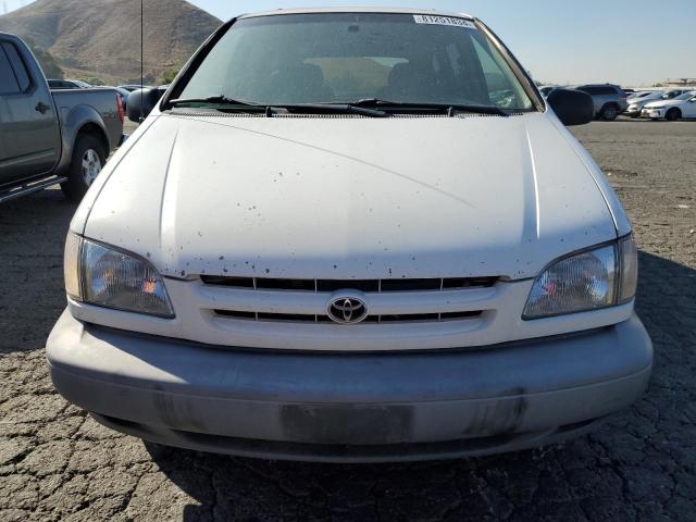 Photo 5 from auction – 2000 TOYOTA SIENNA LE with VIN 4T3ZF13C8YU271686