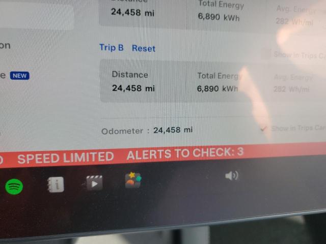 Photo 9 from auction – 2022 TESLA MODEL Y with VIN 7SAYGAEE5NF466687