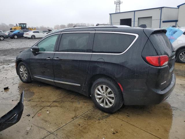 Photo 2 from auction – 2018 CHRYSLER PACIFICA T with VIN 2C4RC1BG2JR322712