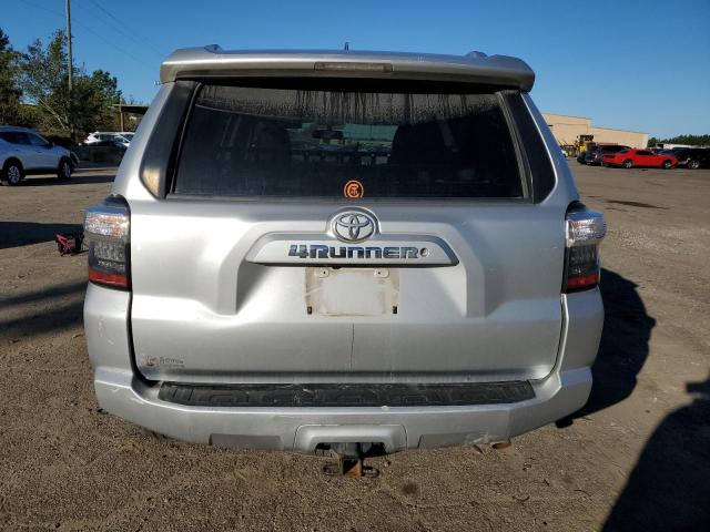 Photo 6 from auction – 2016 TOYOTA 4RUNNER SR with VIN JTEZU5JR5G5110654
