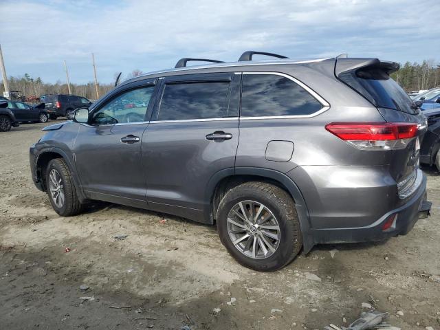 Photo 2 from auction – 2018 TOYOTA HIGHLANDER with VIN 5TDJZRFH4JS875107