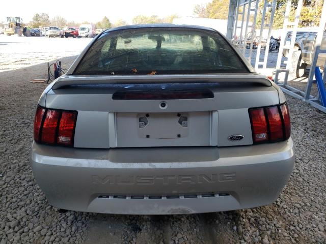 Photo 6 from auction – 2000 FORD MUSTANG with VIN 1FAFP4045YF231555