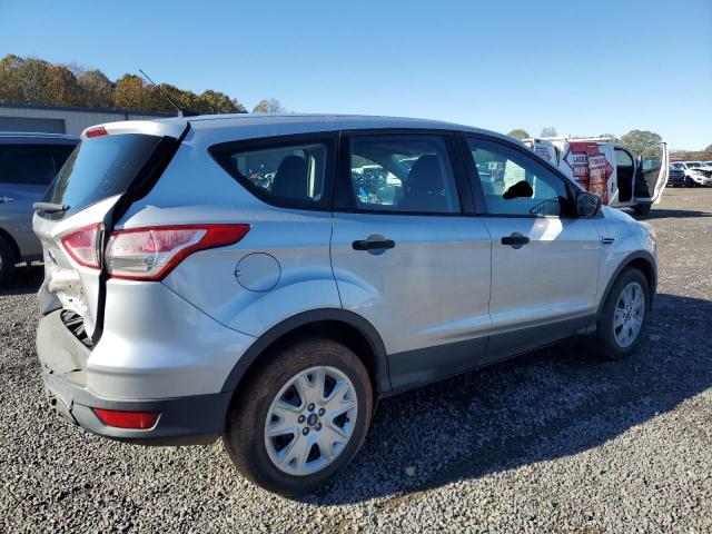 Photo 3 from auction – 2014 FORD ESCAPE S with VIN 1FMCU0F75EUA10489
