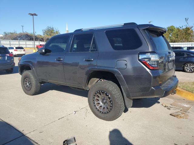 Photo 2 from auction – 2014 TOYOTA 4RUNNER SR with VIN JTEBU5JR0E5200616