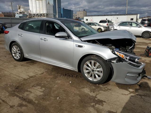 Photo 4 from auction – 2016 KIA OPTIMA EX with VIN 5XXGU4L38GG078874