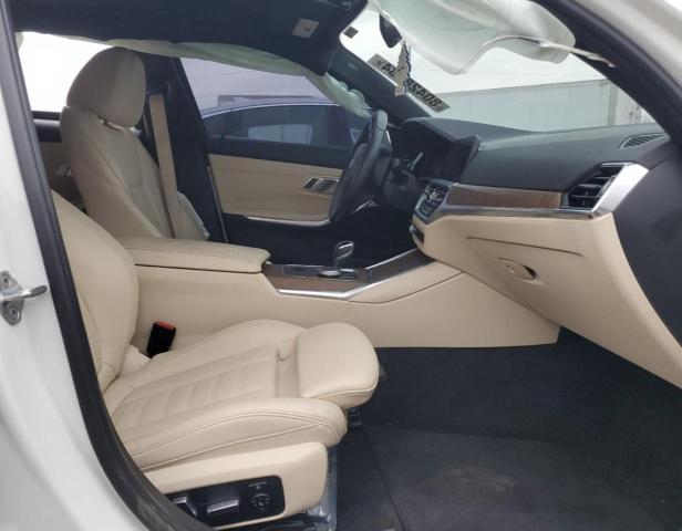 Photo 7 from auction – 2019 BMW 330I with VIN WBA5R1C50KAK06423