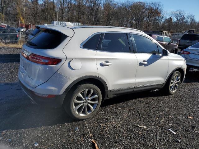 Photo 3 from auction – 2017 LINCOLN MKC SELECT with VIN 5LMCJ2D99HUL71900
