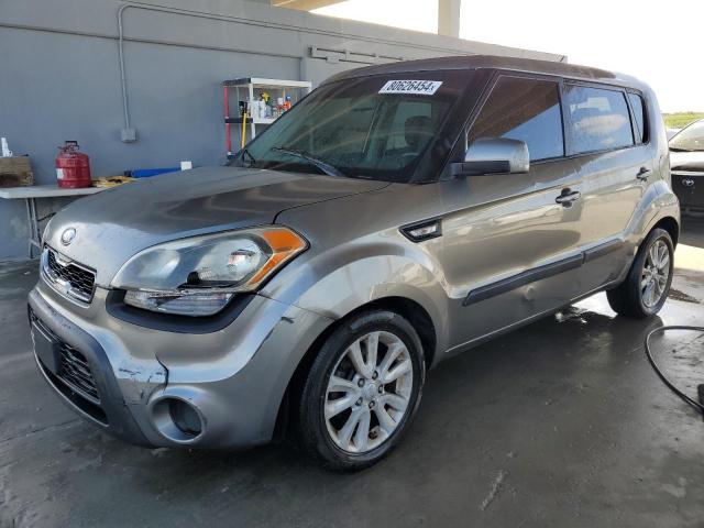 KIA SOUL 2013 con VIN KNDJT2A56D7546476 - Foto de la subasta