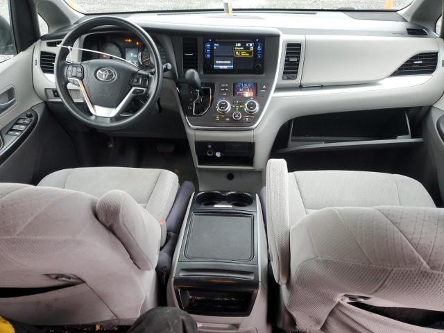 Photo 8 from auction – 2017 TOYOTA SIENNA LE with VIN 5TDKZ3DC1HS830595