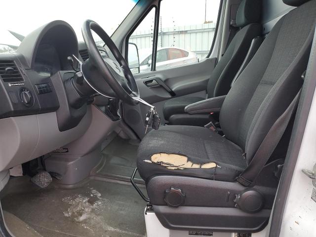 Photo 7 from auction – 2017 MERCEDES-BENZ SPRINTER 2 with VIN WD3PE8CD5HP521290