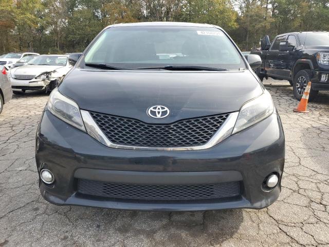 Photo 5 from auction – 2017 TOYOTA SIENNA SE with VIN 5TDXZ3DC9HS796458