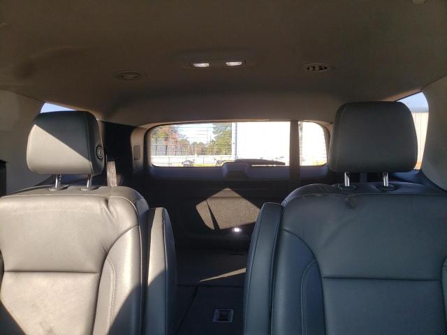 Photo 10 from auction – 2018 CHEVROLET TRAVERSE L with VIN 1GNERHKW1JJ160872