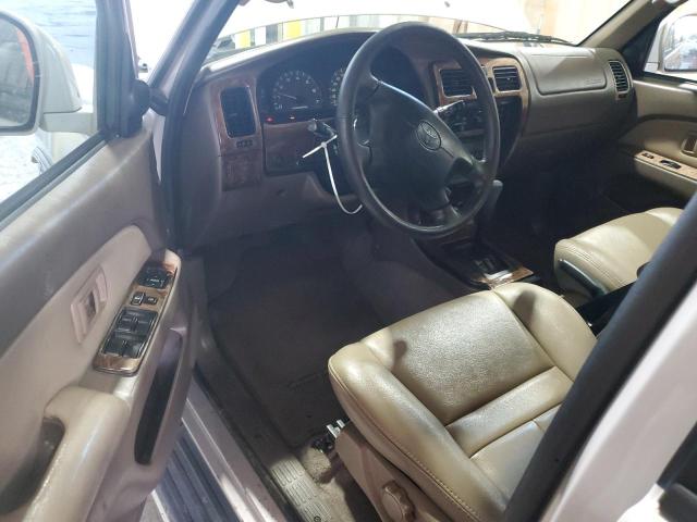 Photo 8 from auction – 2000 TOYOTA 4RUNNER SR with VIN JT3GN86R8Y0150765