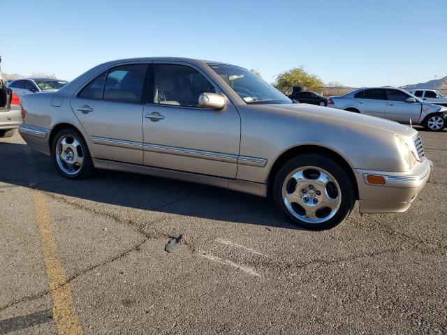 Photo 4 from auction – 2000 MERCEDES-BENZ E 430 with VIN WDBJF70J1YB119369