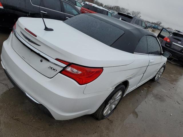 Photo 3 from auction – 2012 CHRYSLER 200 TOURIN with VIN 1C3BCBEB9CN116105